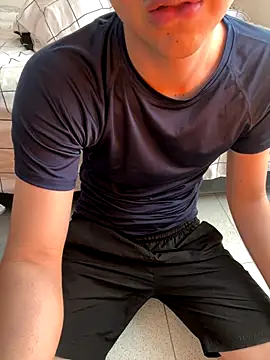 Snapshot of LiamMyst chatting on 7, 11, 2025 LiamMyst online show from 7, 11, 2025