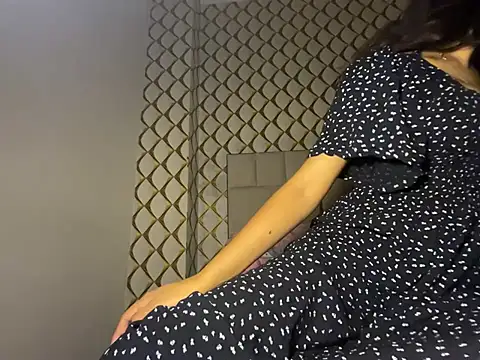 dubyzubygirl online show from 27, 3, 2026