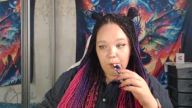 Snapshot of Sweet_But_Evil chatting on 3, 10, 2025 Sweet But Evil online show from 3, 10, 2025