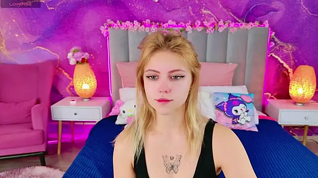 Snapshot of Stellahaart chatting on 21, 10, 2025 Stellahaart online show from 21, 10, 2025