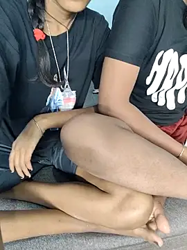 Unique girls90 online show from 28, 2, 2026