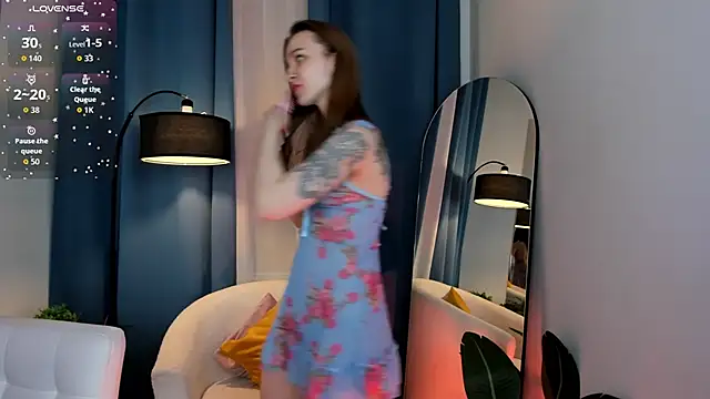 PollyMayer online show from 1, 4, 2026