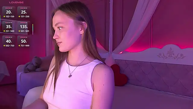 EmmaCamm online show from 17, 12, 2025