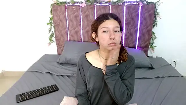 ElaRose723 online show from 10, 10, 2025