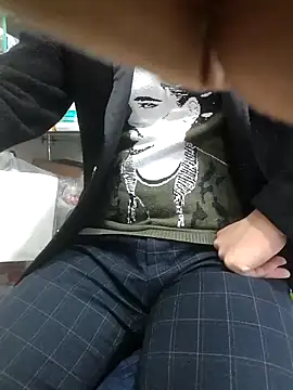 Snapshot of chougegg0214 chatting on 6, 11, 2025 chougegg0214 online show from 6, 11, 2025