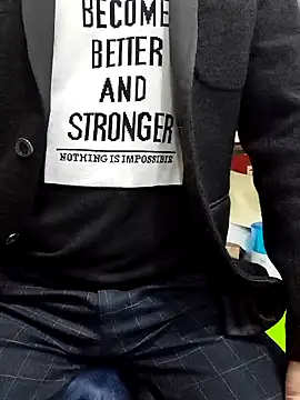 Snapshot of chougegg0214 chatting on 7, 11, 2025 chougegg0214 online show from 7, 11, 2025