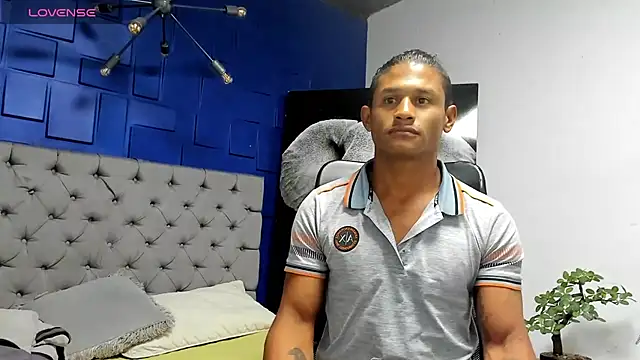 Snapshot of casike1 chatting on 15, 10, 2025 casike1 online show from 15, 10, 2025