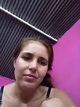 Snapshot of antonellahotimida chatting on 2, 12, 2025 antonellahotimida online show from 2, 12, 2025