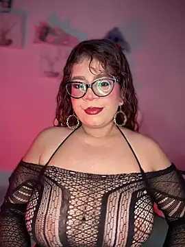 Snapshot of Solaangel_ chatting on 27, 10, 2025 Solaangel online show from 27, 10, 2025