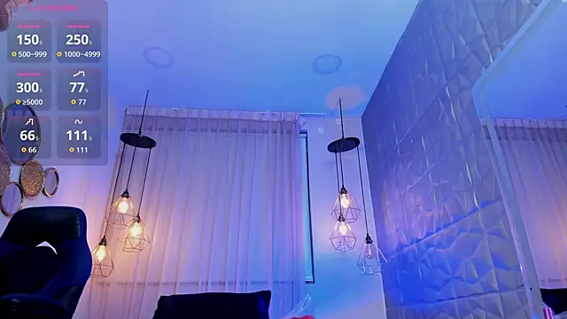 Snapshot of MADDY_MAGIC chatting on 4, 12, 2025 MADDY MAGIC online show from 4, 12, 2025