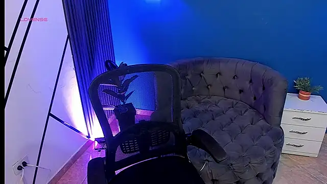 Snapshot of todoroki_g chatting on 27, 10, 2025 todoroki g online show from 27, 10, 2025