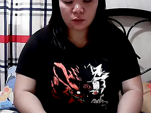 HornyPussie69 online show from 14, 4, 2026