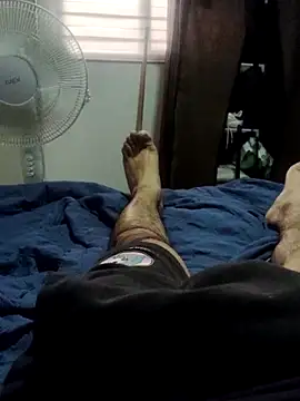 Snapshot of Elpajero-19 chatting on 16, 11, 2025 Elpajero-19 online show from 16, 11, 2025