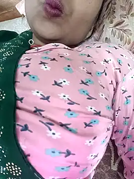 Snapshot of Neelam-baby1 chatting on 7, 2, 2026 Neelam-baby1 online show from 7, 2, 2026