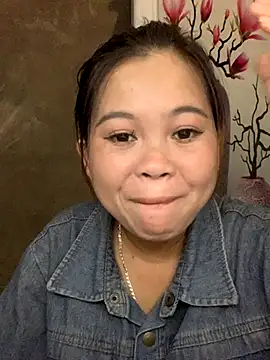 lan-xinh01 online show from 1, 10, 2025