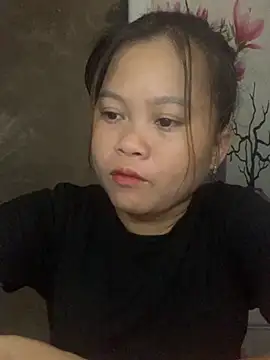 lan-xinh01 online show from 6, 10, 2025