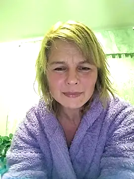 Snapshot of Masha412111 chatting on 1, 10, 2025 Masha412111 online show from 1, 10, 2025