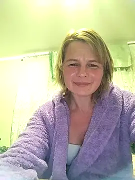 Snapshot of Masha412111 chatting on 4, 10, 2025 Masha412111 online show from 4, 10, 2025