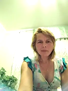 Snapshot of Masha412111 chatting on 7, 10, 2025 Masha412111 online show from 7, 10, 2025