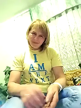 Snapshot of Masha412111 chatting on 8, 10, 2025 Masha412111 online show from 8, 10, 2025