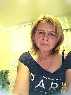 Snapshot of Masha412111 chatting on 18, 10, 2025 Masha412111 online show from 18, 10, 2025