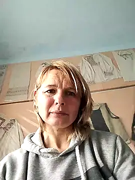 Snapshot of Masha412111 chatting on 7, 11, 2025 Masha412111 online show from 7, 11, 2025