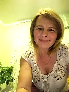 Snapshot of Masha412111 chatting on 11, 11, 2025 Masha412111 online show from 11, 11, 2025