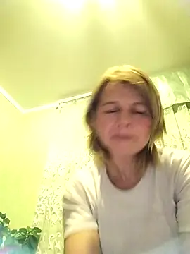 Snapshot of Masha412111 chatting on 17, 11, 2025 Masha412111 online show from 17, 11, 2025