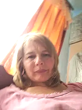 Snapshot of Masha412111 chatting on 27, 11, 2025 Masha412111 online show from 27, 11, 2025