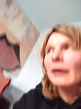 Snapshot of Masha412111 chatting on 3, 12, 2025 Masha412111 online show from 3, 12, 2025