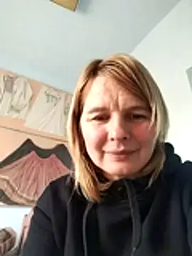 Snapshot of Masha412111 chatting on 18, 12, 2025 Masha412111 online show from 18, 12, 2025