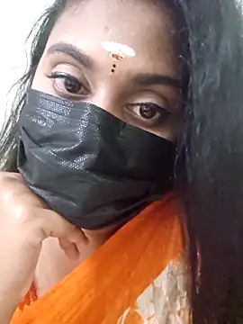 Snapshot of Dheronika_sweetie chatting on 9, 10, 2025 Dheronika sweetie online show from 9, 10, 2025