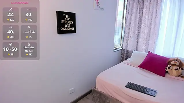 Mila campos online show from 18, 10, 2025