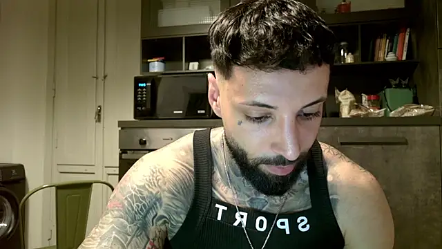 MasculineGuy99 online show from 19, 5, 2026