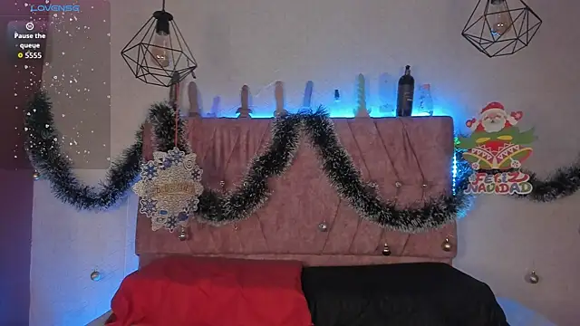 Snapshot of Mia_lopez_1 chatting on 29, 11, 2025 Mia lopez 1 online show from 29, 11, 2025