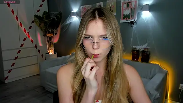 linakorvin online show from 29, 10, 2025