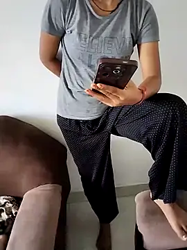 Snapshot of Pinki_baby299 chatting on 2, 10, 2025 Pinki baby299 online show from 2, 10, 2025