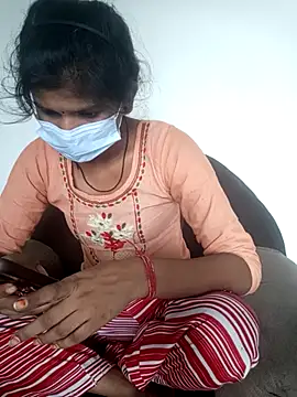 Snapshot of Pinki_baby299 chatting on 5, 10, 2025 Pinki baby299 online show from 5, 10, 2025