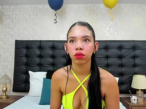 EmaGarcess online show from 22, 10, 2025