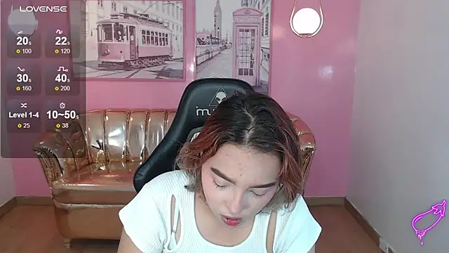 Snapshot of mia_foster_t chatting on 18, 11, 2025 mia foster t online show from 18, 11, 2025