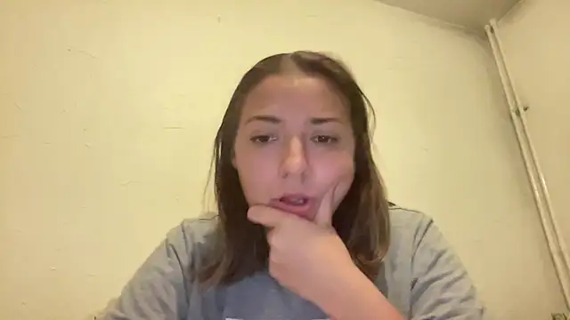 Snapshot of looloopaul chatting on 30, 10, 2025 looloopaul online show from 30, 10, 2025