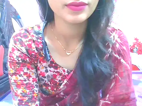 Snapshot of night_queeen7 chatting on 27, 11, 2025 night queeen7 online show from 27, 11, 2025