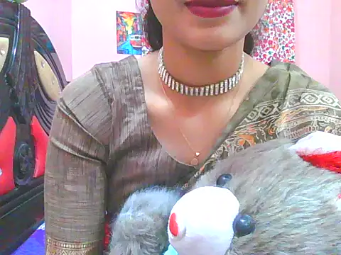 Snapshot of night_queeen7 chatting on 4, 12, 2025 night queeen7 online show from 4, 12, 2025