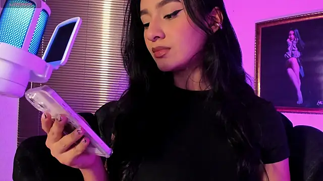 anne leee online show from 26, 4, 2026