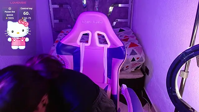 Snapshot of ivoni chatting on 26, 11, 2025 ivoni online show from 26, 11, 2025