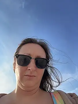 allnaturalmermaid online show from 6, 1, 2026