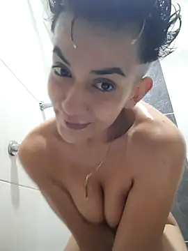 Snapshot of Zulyhenao chatting on 5, 10, 2025 Zulyhenao online show from 5, 10, 2025