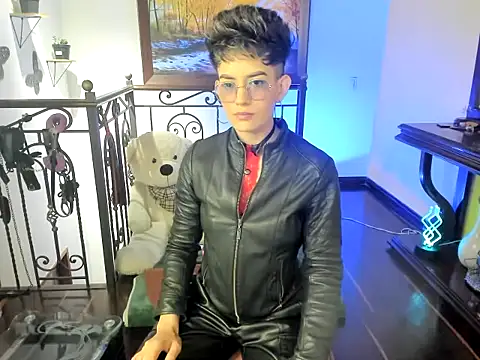 Snapshot of Zulyhenao chatting on 14, 10, 2025 Zulyhenao online show from 14, 10, 2025