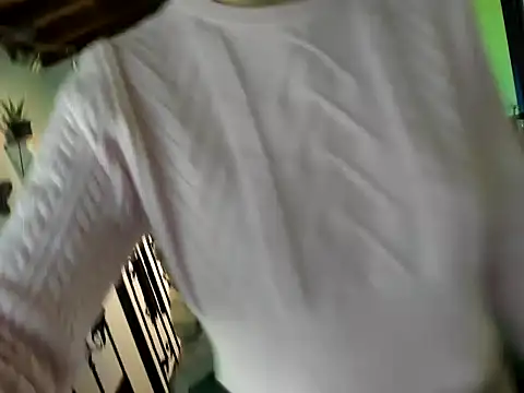 Snapshot of Zulyhenao chatting on 18, 10, 2025 Zulyhenao online show from 18, 10, 2025