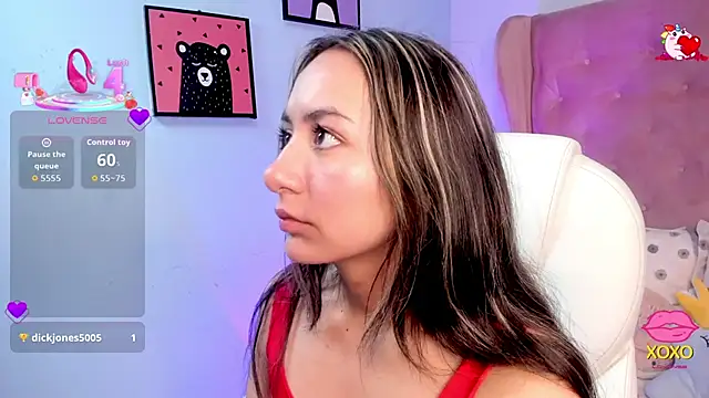 Snapshot of Vanelope_evanss chatting on 19, 10, 2025 Vanelope evanss online show from 19, 10, 2025